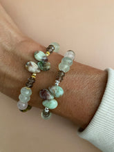 Lade das Bild in den Galerie-Viewer, Cozy bracelets