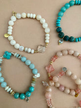 Lade das Bild in den Galerie-Viewer, Pascha bracelets