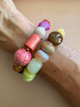 Lade das Bild in den Galerie-Viewer, Marguerite bracelets