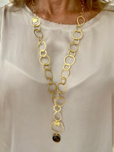 Lade das Bild in den Galerie-Viewer, Golda necklace