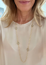 Lade das Bild in den Galerie-Viewer, Clairelune necklace