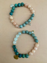 Lade das Bild in den Galerie-Viewer, Monsera bracelets