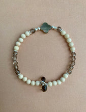 Lade das Bild in den Galerie-Viewer, Kapalua bracelets