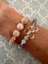 Lade das Bild in den Galerie-Viewer, Moonshine bracelet