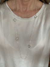 Lade das Bild in den Galerie-Viewer, Clairelune necklace