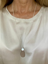 Lade das Bild in den Galerie-Viewer, Perelin Pendant