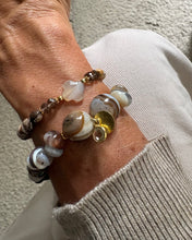 Lade das Bild in den Galerie-Viewer, Hazel bracelet