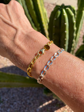 Lade das Bild in den Galerie-Viewer, Riva bracelet