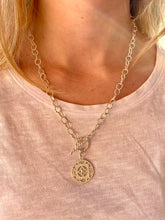 Lade das Bild in den Galerie-Viewer, Noemie necklace
