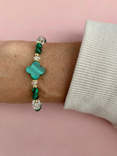 Lade das Bild in den Galerie-Viewer, Malachit love bracelet