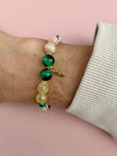 Lade das Bild in den Galerie-Viewer, Malachit love bracelet