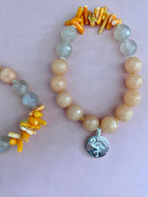 Lade das Bild in den Galerie-Viewer, Flamingo bracelets