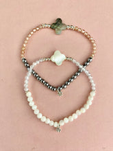 Lade das Bild in den Galerie-Viewer, Elaine bracelets