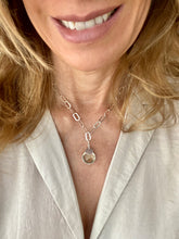 Lade das Bild in den Galerie-Viewer, Mathi necklace