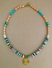Lade das Bild in den Galerie-Viewer, Groovy necklace