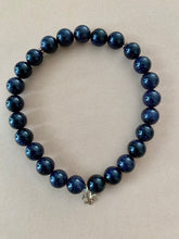 Lade das Bild in den Galerie-Viewer, Herrenarmband Feuerachat Onyx Silber Lilie