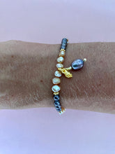 Lade das Bild in den Galerie-Viewer, Leontine bracelets
