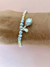 Lade das Bild in den Galerie-Viewer, Leontine bracelets