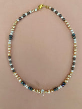 Lade das Bild in den Galerie-Viewer, Leontine necklace