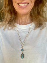 Lade das Bild in den Galerie-Viewer, Moonlight necklaces