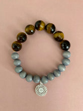 Lade das Bild in den Galerie-Viewer, Bea bracelets