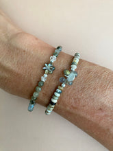 Lade das Bild in den Galerie-Viewer, Fall flower