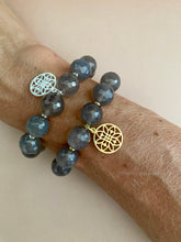 Lade das Bild in den Galerie-Viewer, Greystone glam