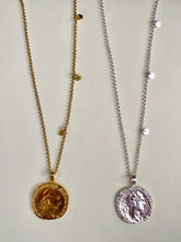 Lade das Bild in den Galerie-Viewer, Lovely Sky