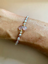 Lade das Bild in den Galerie-Viewer, Sparrow pearl bracelets