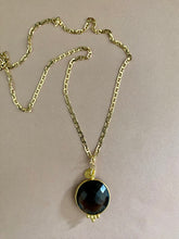 Lade das Bild in den Galerie-Viewer, Calita necklace