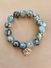 Lade das Bild in den Galerie-Viewer, Karma bracelets