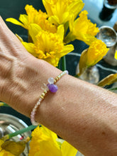 Lade das Bild in den Galerie-Viewer, Glitter Rainbow bracelets