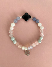 Lade das Bild in den Galerie-Viewer, Jellybean bracelet