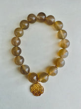 Lade das Bild in den Galerie-Viewer, The Charming bracelet