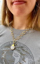 Lade das Bild in den Galerie-Viewer, Mia necklace