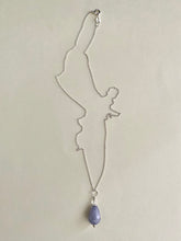 Lade das Bild in den Galerie-Viewer, Bluebell necklace