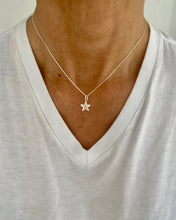 Lade das Bild in den Galerie-Viewer, Silverstar necklace