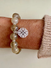 Lade das Bild in den Galerie-Viewer, The Charming bracelet