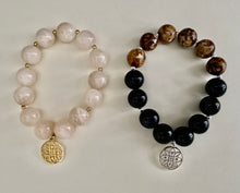 Lade das Bild in den Galerie-Viewer, Ebony & Ivory bracelets