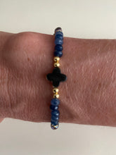 Lade das Bild in den Galerie-Viewer, The Maui Bracelet