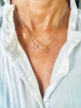 Lade das Bild in den Galerie-Viewer, Star in Love necklace