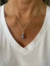 Lade das Bild in den Galerie-Viewer, Bluebell necklace