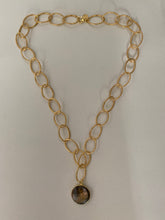 Lade das Bild in den Galerie-Viewer, The Maya necklace