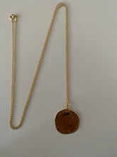 Lade das Bild in den Galerie-Viewer, Lange Kette Goldmünze massiv