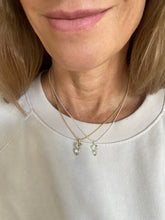 Lade das Bild in den Galerie-Viewer, Water drop necklace
