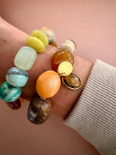 Lade das Bild in den Galerie-Viewer, Marguerite bracelets
