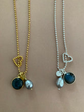 Lade das Bild in den Galerie-Viewer, Charmante necklaces
