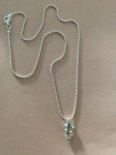 Lade das Bild in den Galerie-Viewer, Water drop necklace
