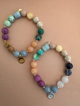 Lade das Bild in den Galerie-Viewer, Luna bracelets
