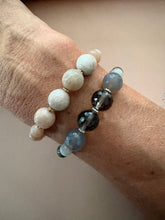 Lade das Bild in den Galerie-Viewer, Moonshine bracelet
